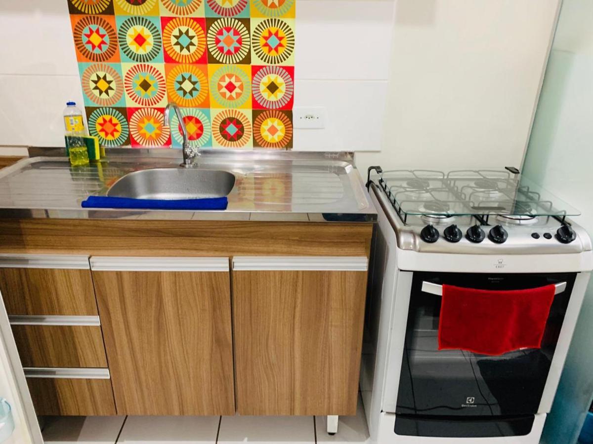 APARTAMENTO INTEIRO COM WiFi 70MB, AR CONDICIONADO, PROXIMO AO ESTADIO DO CAFÉ Londrina Eksteriør billede