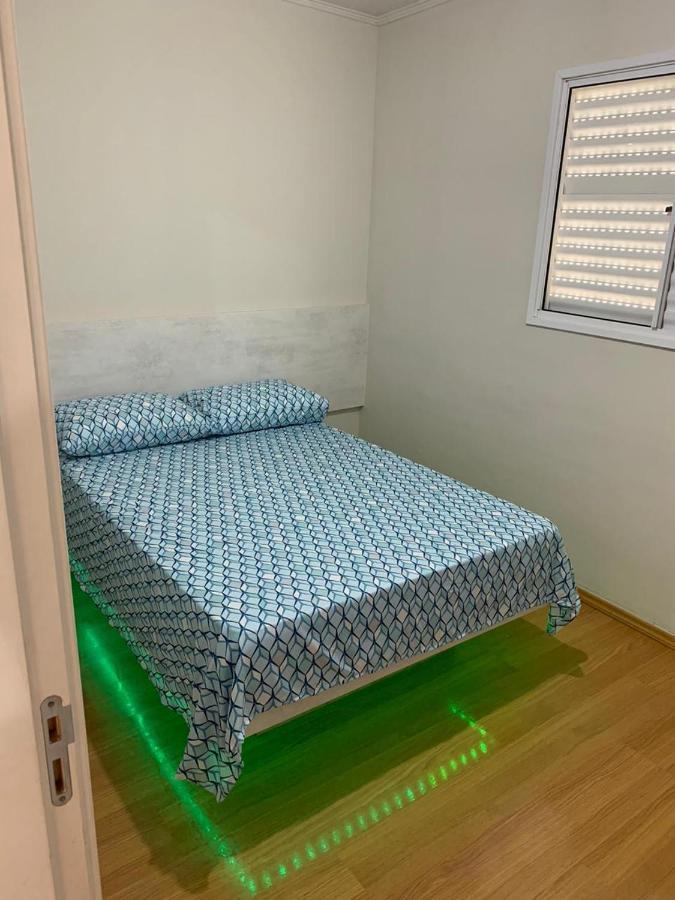 APARTAMENTO INTEIRO COM WiFi 70MB, AR CONDICIONADO, PROXIMO AO ESTADIO DO CAFÉ Londrina Eksteriør billede
