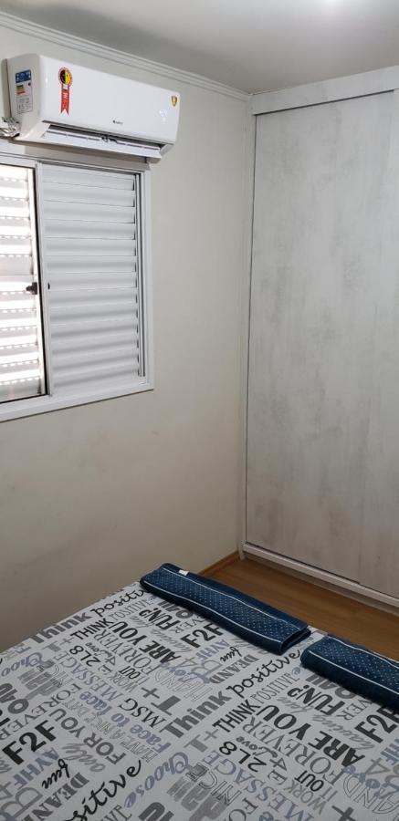 APARTAMENTO INTEIRO COM WiFi 70MB, AR CONDICIONADO, PROXIMO AO ESTADIO DO CAFÉ Londrina Eksteriør billede
